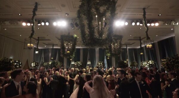 An outstanding reception set up by Kehoe Designs in the Peninsula Chicago.