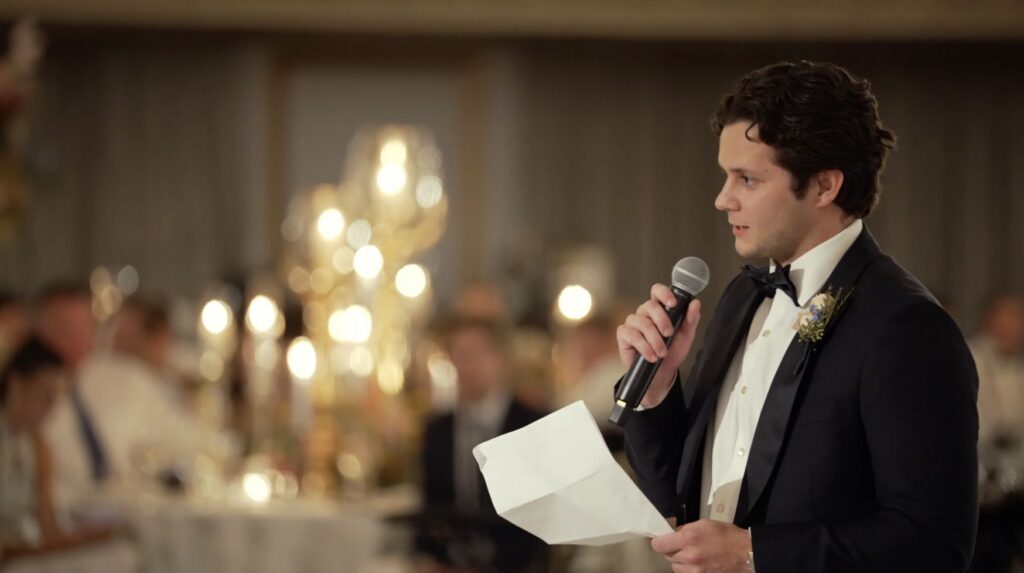 Best man gives wedding day speech 